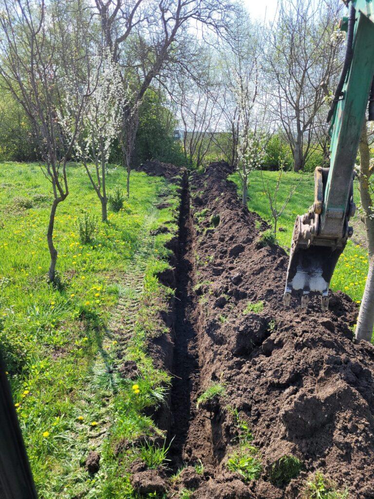 Detail pracovného stroja pri výkope